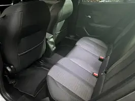 2022  Peugeot Unknown - Image 24