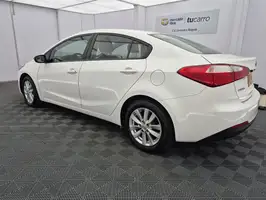 2015  Kia Cerato - Image 42