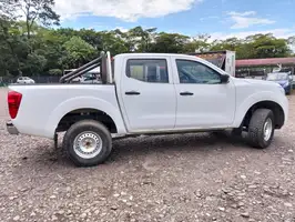 2018  Nissan Frontier - Image 44