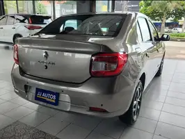 2018  Renault Logan - Image 11