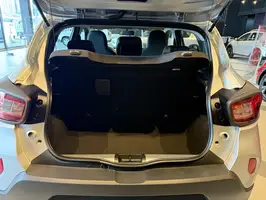 2025  Renault Kwid - Image 15