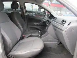 2019  Volkswagen Voyage - Image 12