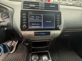 2022  Toyota Prado - Image 22