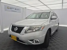 2015  Nissan Pathfinder - Image 11