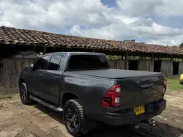 2023  Toyota Hilux - Image 21