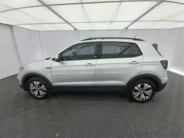 2020  Volkswagen T - Image 32