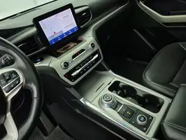 2023  Ford Explorer - Image 34