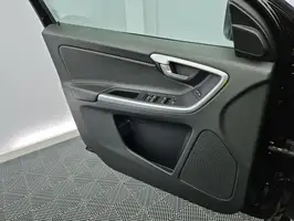 2017  Volvo Unknown - Image 15