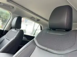 2025  Ford Explorer - Image 22