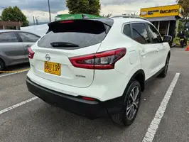 2019  Nissan Qashqai - Image 16