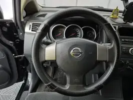 2013  Nissan Tiida - Image 23