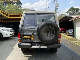 1999  Toyota Land - Image 10