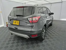 2018  Ford Escape - Image 16
