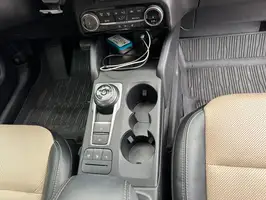 2022  Ford Escape - Image 23