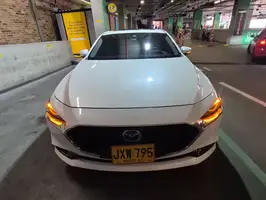 2022  Mazda 3 - Image 8