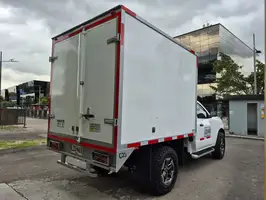 2025  Nissan Frontier - Image 16