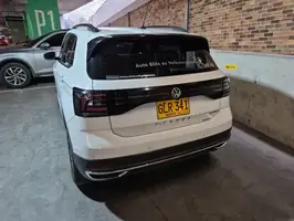 2020  Volkswagen T - Image 14