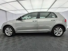 2017  Volkswagen Golf - Image 32