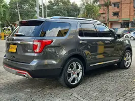 2016  Ford Explorer - Image 15