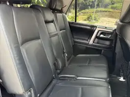 2017  Toyota 4Runner - Image 34