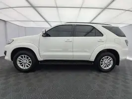 2014  Toyota Fortuner - Image 9