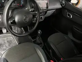 2025  Renault Kwid - Image 20