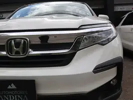 2019  Honda Pilot - Image 10