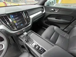 2019  Volvo Unknown - Image 25