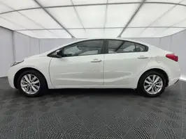 2015  Kia Cerato - Image 37