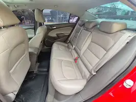 2017  Chevrolet Cruze - Image 20