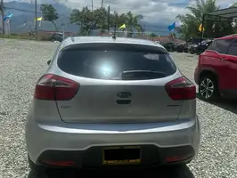 2015  Kia Rio - Image 7