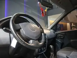 2015  Renault Logan - Image 16