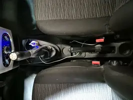 2011  Renault Logan - Image 25