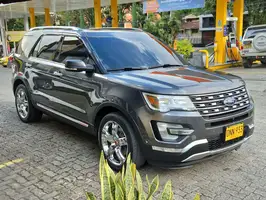 2016  Ford Explorer - Image 17