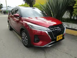 2023  Nissan Kicks - Image 13