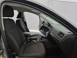 2018  Volkswagen Jetta - Image 20