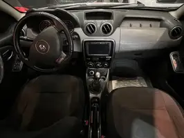 2016  Renault Duster - Image 16