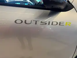 2025  Renault Kwid - Image 9