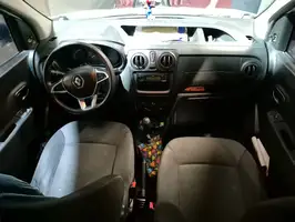 2021  Renault Kangoo - Image 25