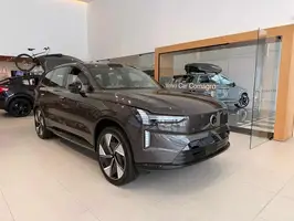 2025  Volvo Unknown - Image 28