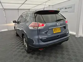 2017  Nissan X - Image 11