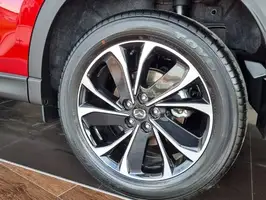 2025  Mazda Cx - Image 32