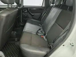 2020  Renault Duster - Image 43