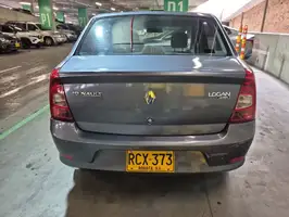 2011  Renault Logan - Image 13