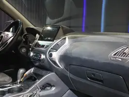 2014  Hyundai Tucson - Image 13