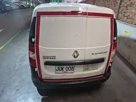 2022  Renault Kangoo - Image 17