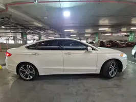 2017  Ford Fusion - Image 16