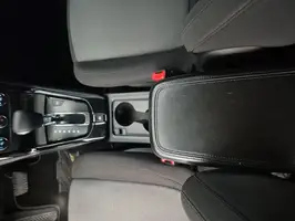 2017  Chevrolet Captiva - Image 25