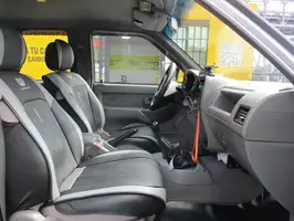 2003  Chevrolet Rodeo - Image 14