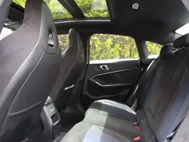 2022  Bmw Serie - Image 15